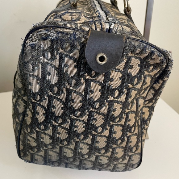 Christian Dior Vintage Trotter mini Boston Bag Navy Ivory Handbag Well Loved - Picture 3 of 15